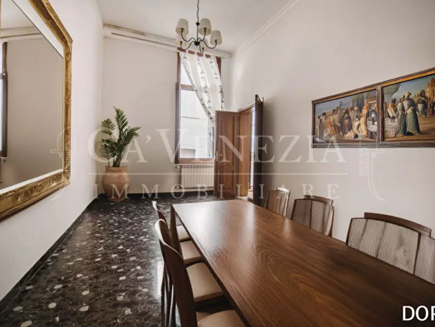 Immagine 6 di Appartamento in vendita  a Venezia