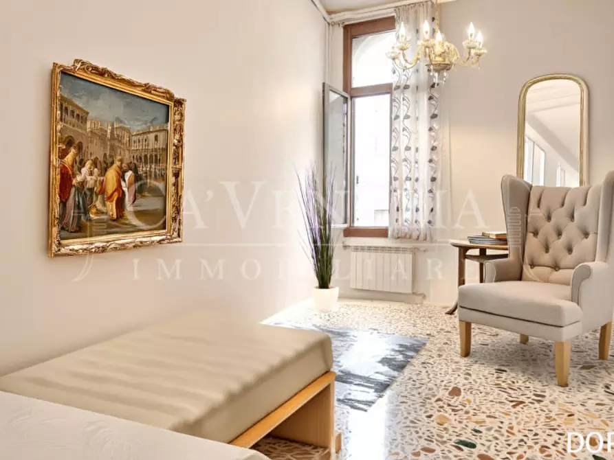 Immagine 16 di Appartamento in vendita  a Venezia