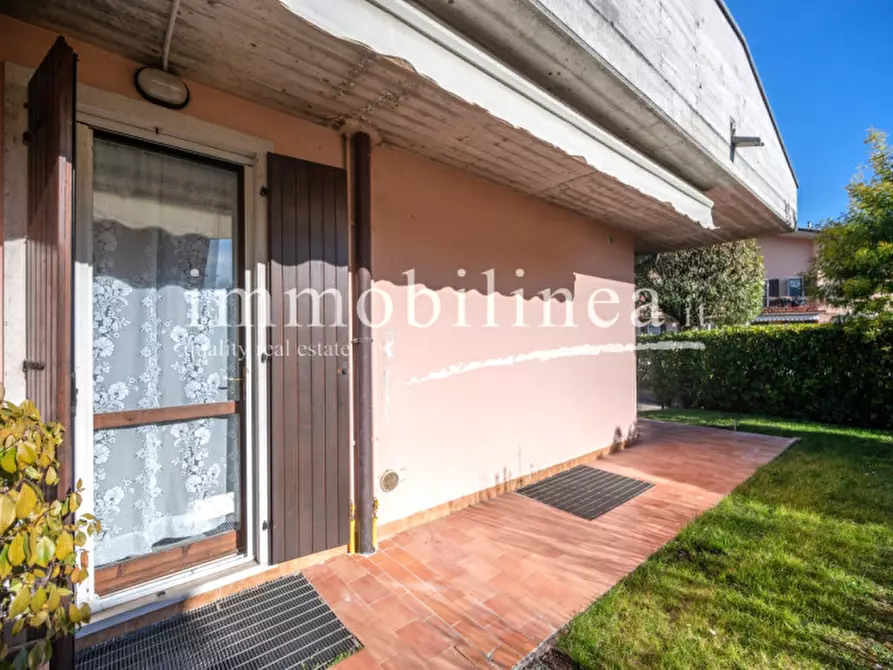 Immagine 8 di Appartamento in vendita  in VIA MONTE BALDO a Garda