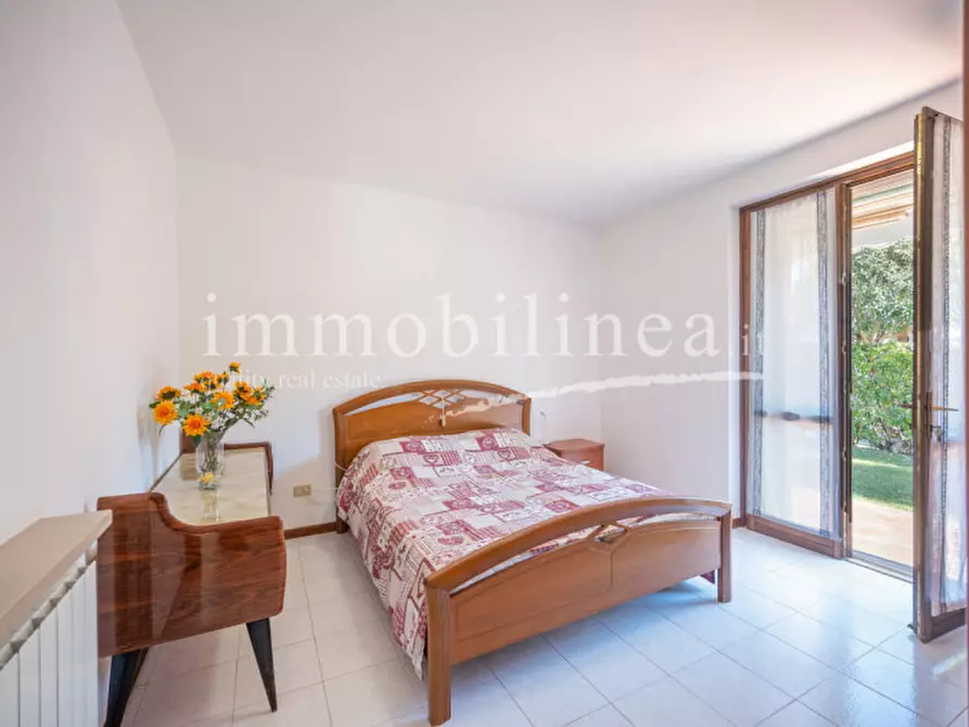 Immagine 13 di Appartamento in vendita  in VIA MONTE BALDO a Garda