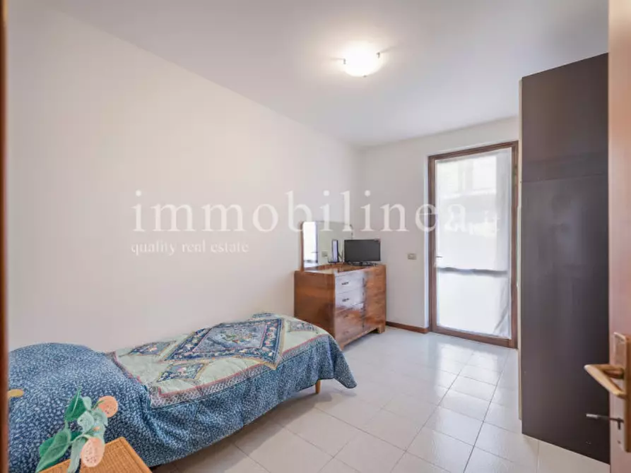 Immagine 15 di Appartamento in vendita  in VIA MONTE BALDO a Garda