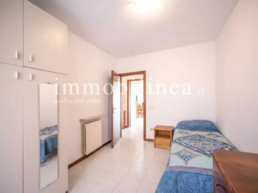 Immagine 16 di Appartamento in vendita  in VIA MONTE BALDO a Garda