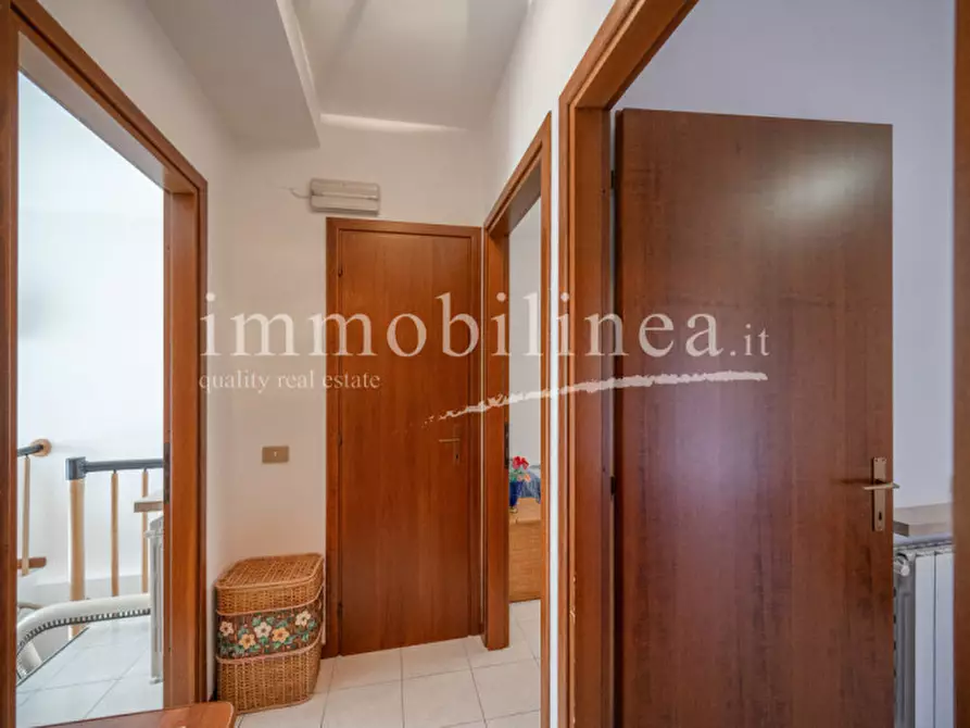 Immagine 18 di Appartamento in vendita  in VIA MONTE BALDO a Garda