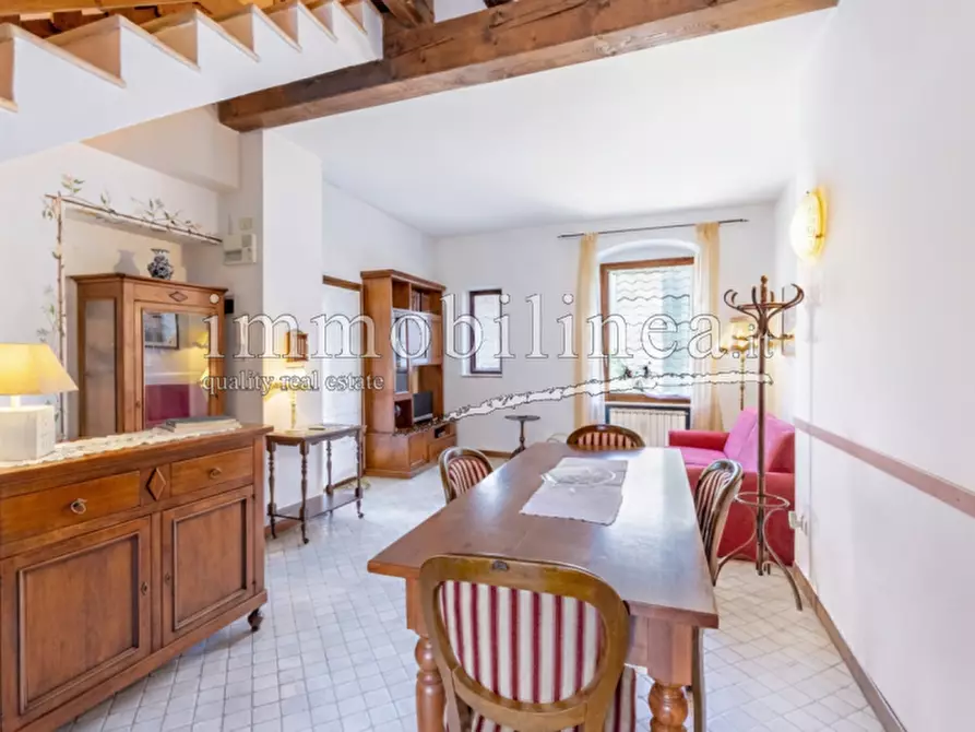 Immagine 5 di Appartamento in vendita  in Viale della Repubblica a Costermano sul Garda