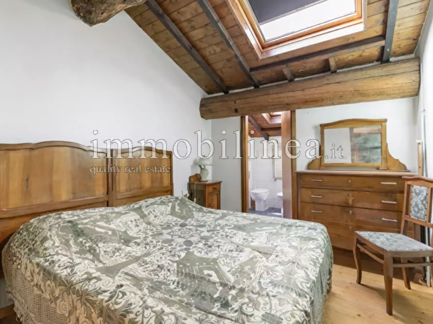 Immagine 11 di Appartamento in vendita  in Viale della Repubblica a Costermano sul Garda