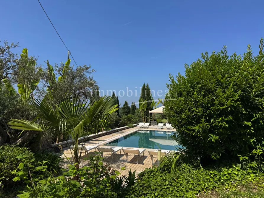 Immagine 14 di Rustico / casale in vendita  a Bardolino