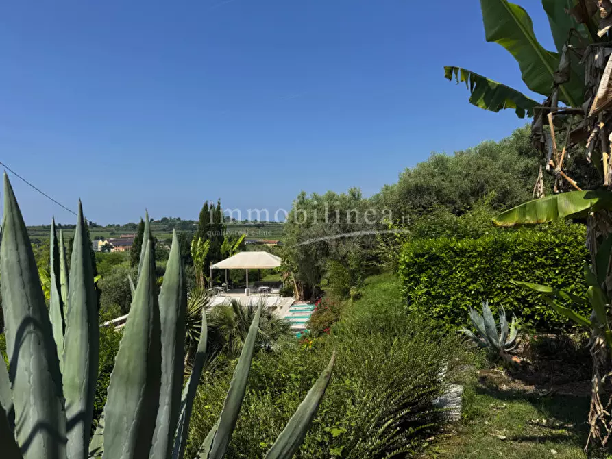 Immagine 16 di Rustico / casale in vendita  a Bardolino