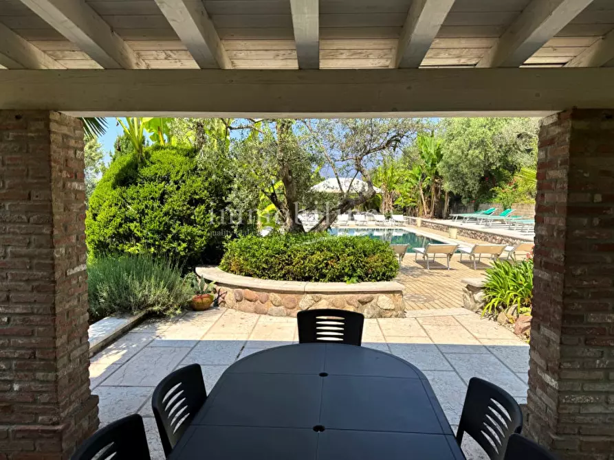 Immagine 18 di Rustico / casale in vendita  a Bardolino