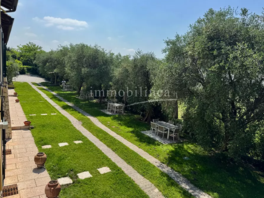 Immagine 26 di Rustico / casale in vendita  a Bardolino