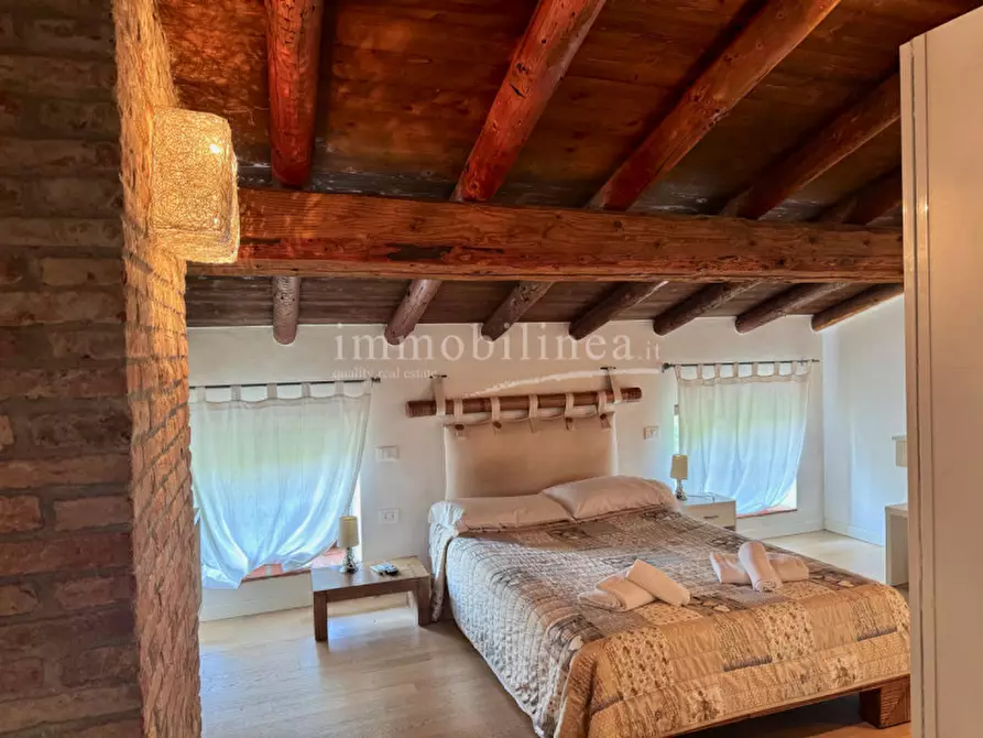 Immagine 34 di Rustico / casale in vendita  a Bardolino