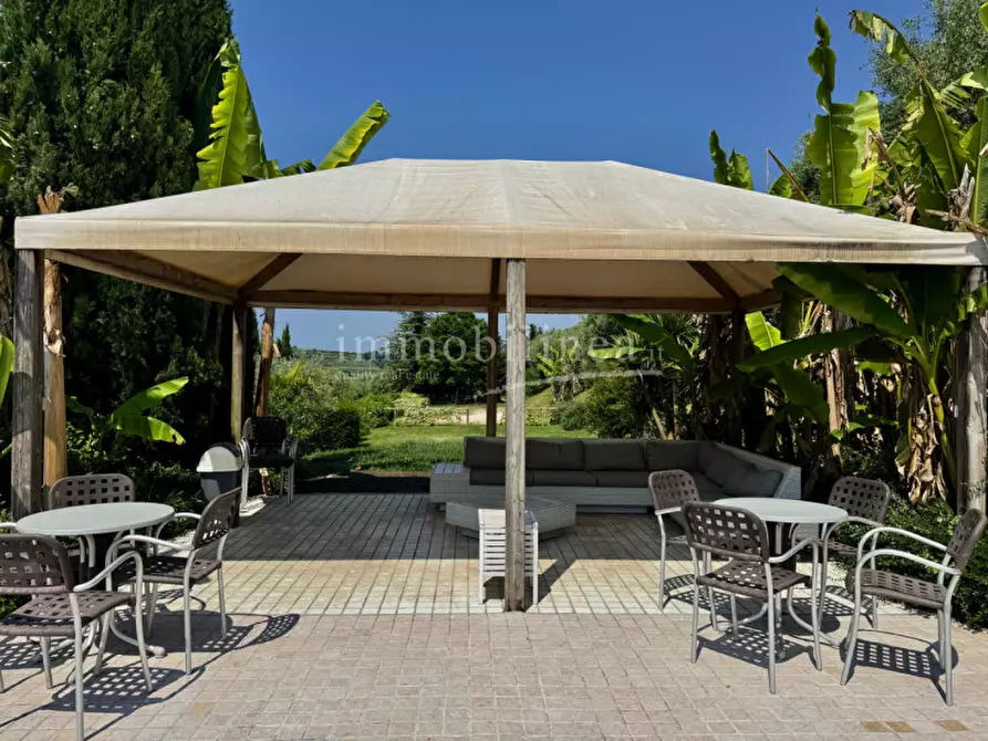 Immagine 40 di Rustico / casale in vendita  a Bardolino