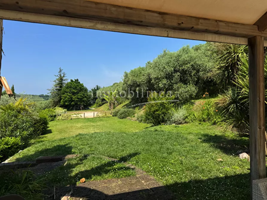 Immagine 42 di Rustico / casale in vendita  a Bardolino