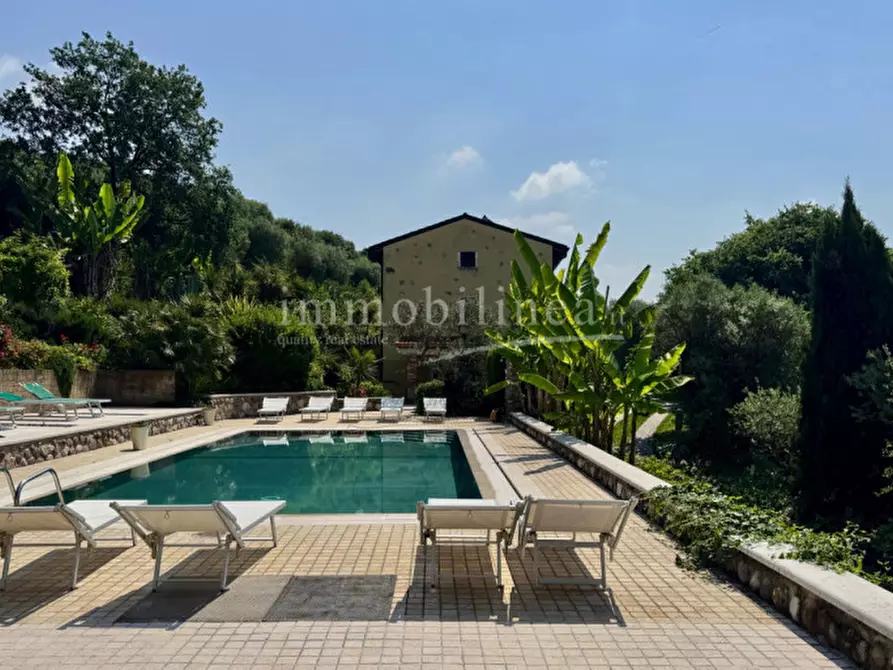 Immagine 46 di Rustico / casale in vendita  a Bardolino