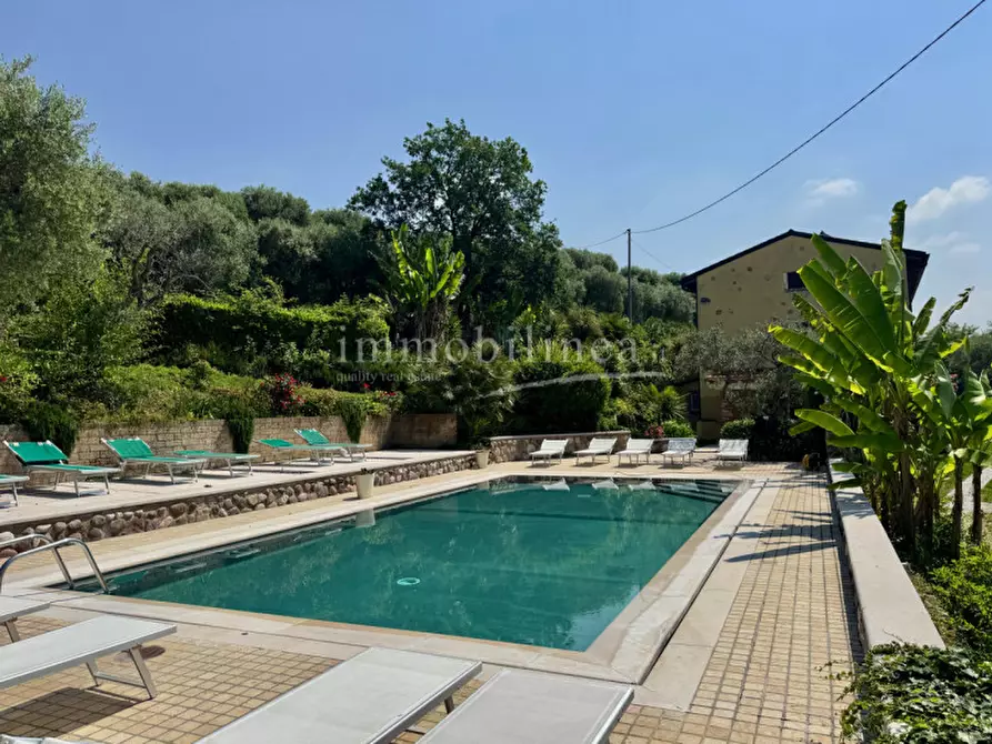 Immagine 48 di Rustico / casale in vendita  a Bardolino