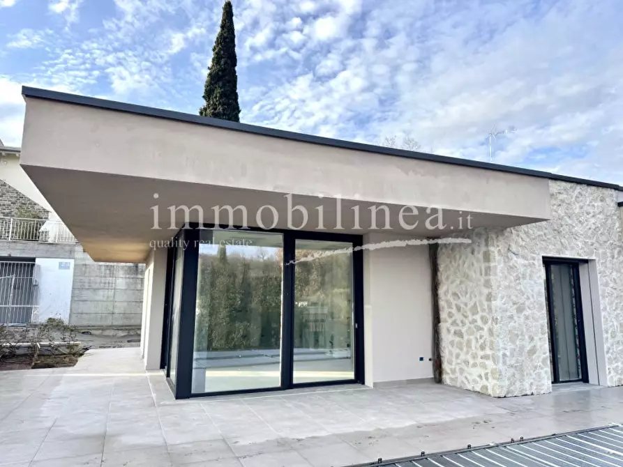 Immagine 4 di Casa bifamiliare in vendita  in Cortina - Marciaga a Costermano sul Garda