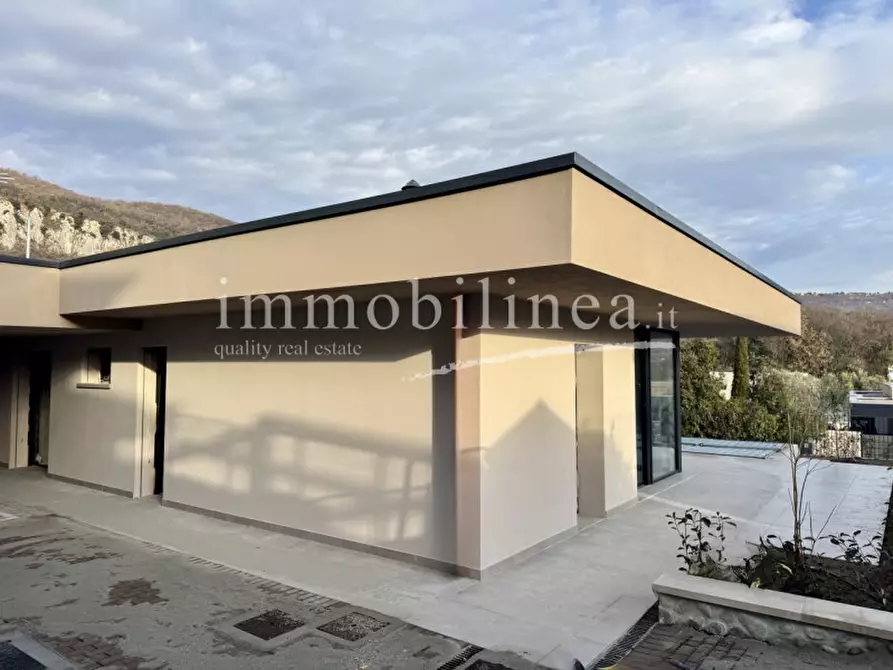 Immagine 10 di Casa bifamiliare in vendita  in Cortina - Marciaga a Costermano sul Garda
