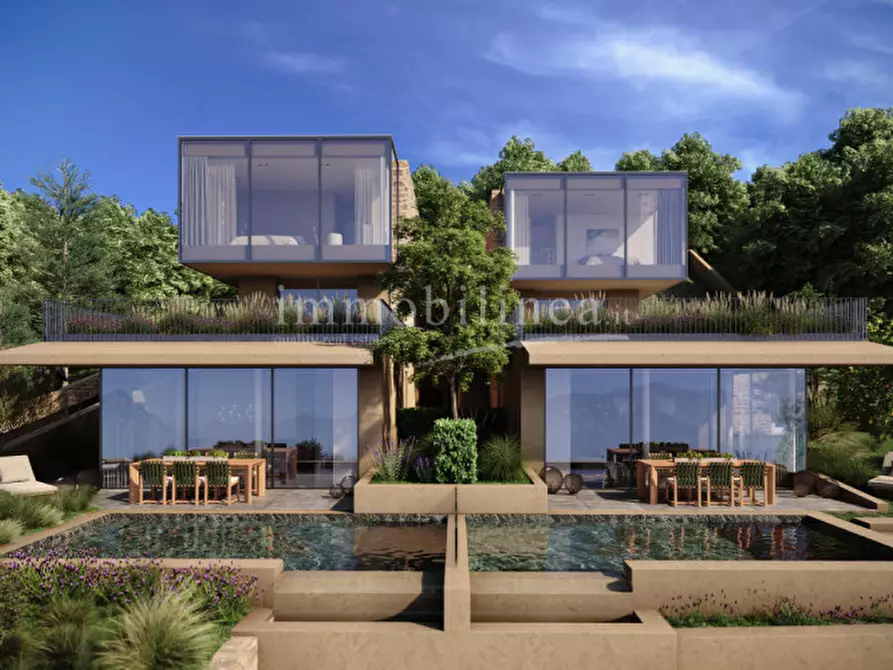 Immagine 3 di Appartamento in vendita  a Torri Del Benaco