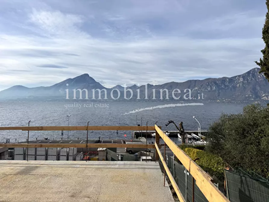 Immagine 12 di Appartamento in vendita  in Pai a Torri Del Benaco