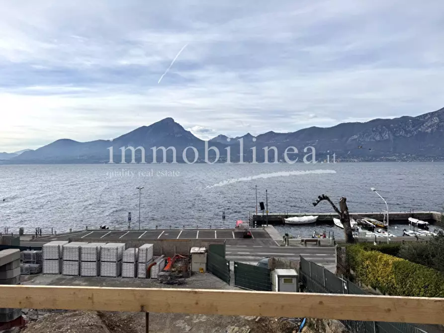 Immagine 13 di Appartamento in vendita  in Pai a Torri Del Benaco