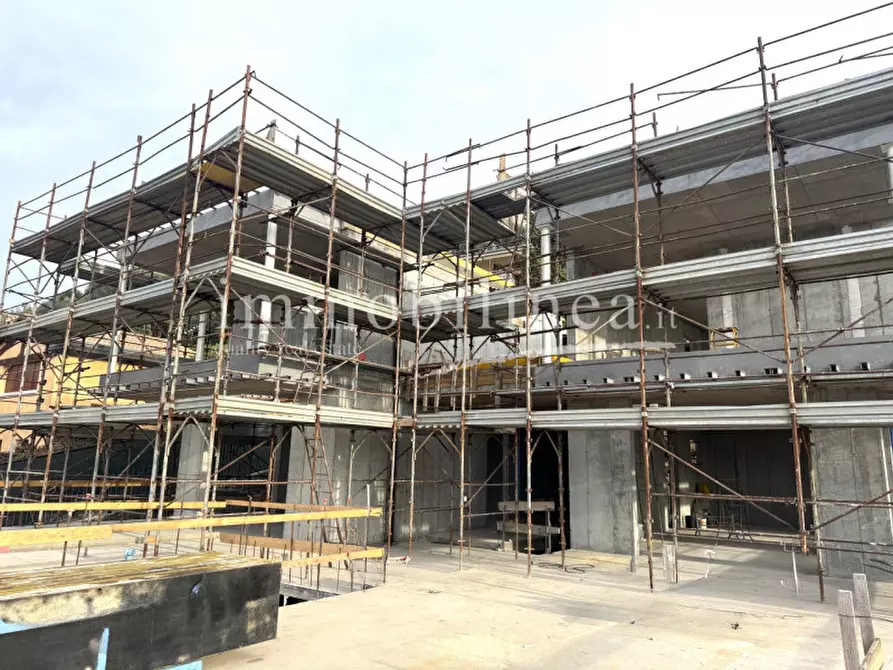 Immagine 16 di Appartamento in vendita  in Pai a Torri Del Benaco