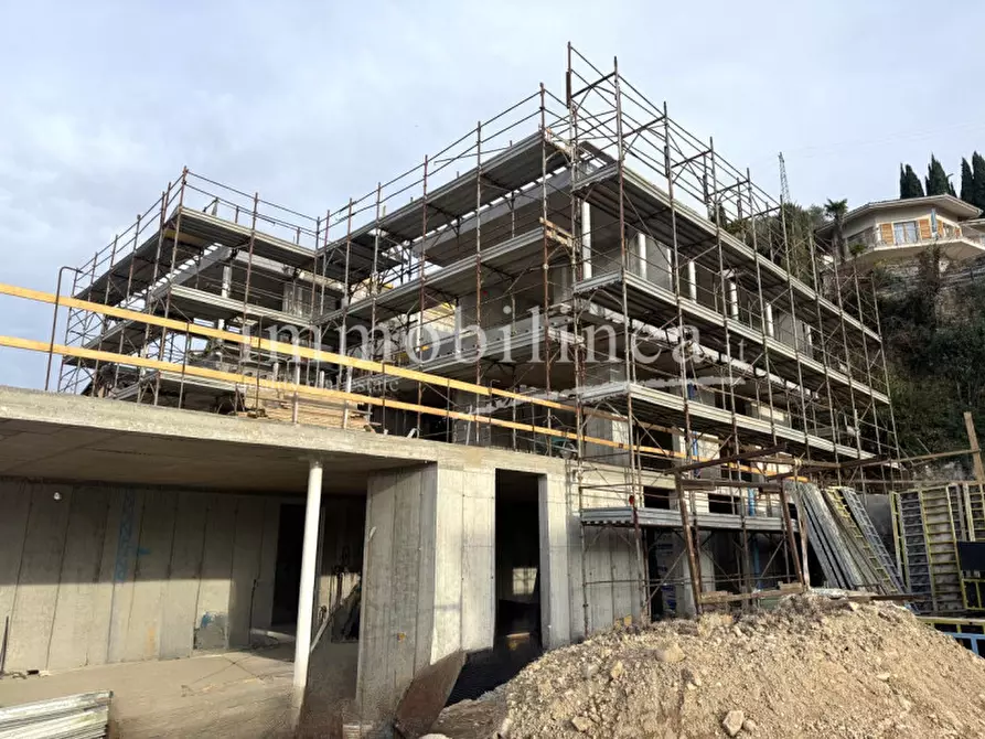 Immagine 18 di Appartamento in vendita  in Pai a Torri Del Benaco