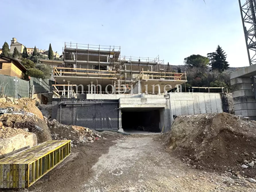 Immagine 19 di Appartamento in vendita  in Pai a Torri Del Benaco