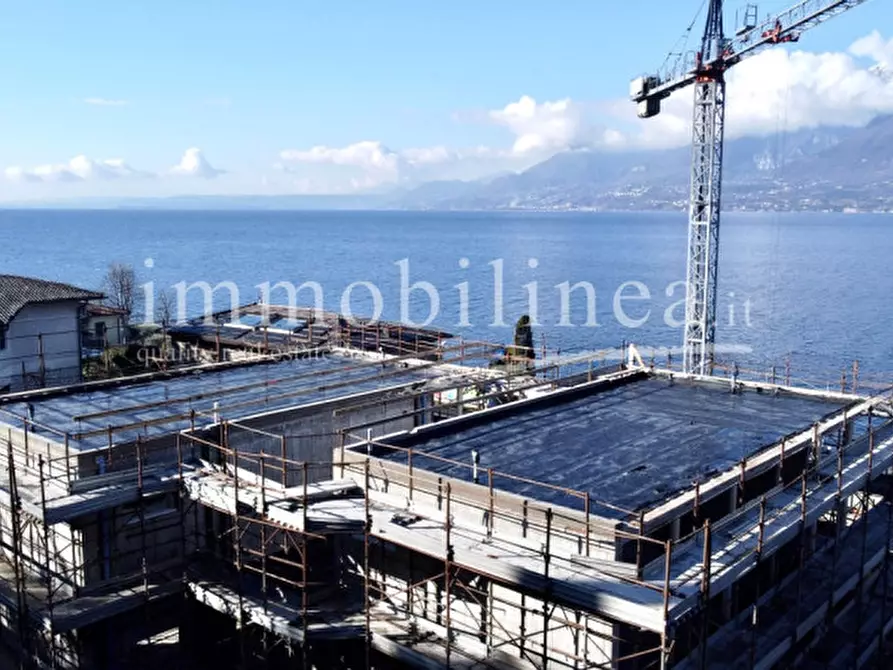 Immagine 26 di Appartamento in vendita  in Pai a Torri Del Benaco