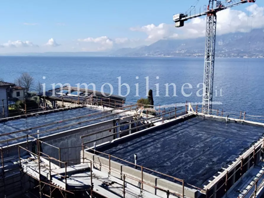 Immagine 27 di Appartamento in vendita  in Pai a Torri Del Benaco