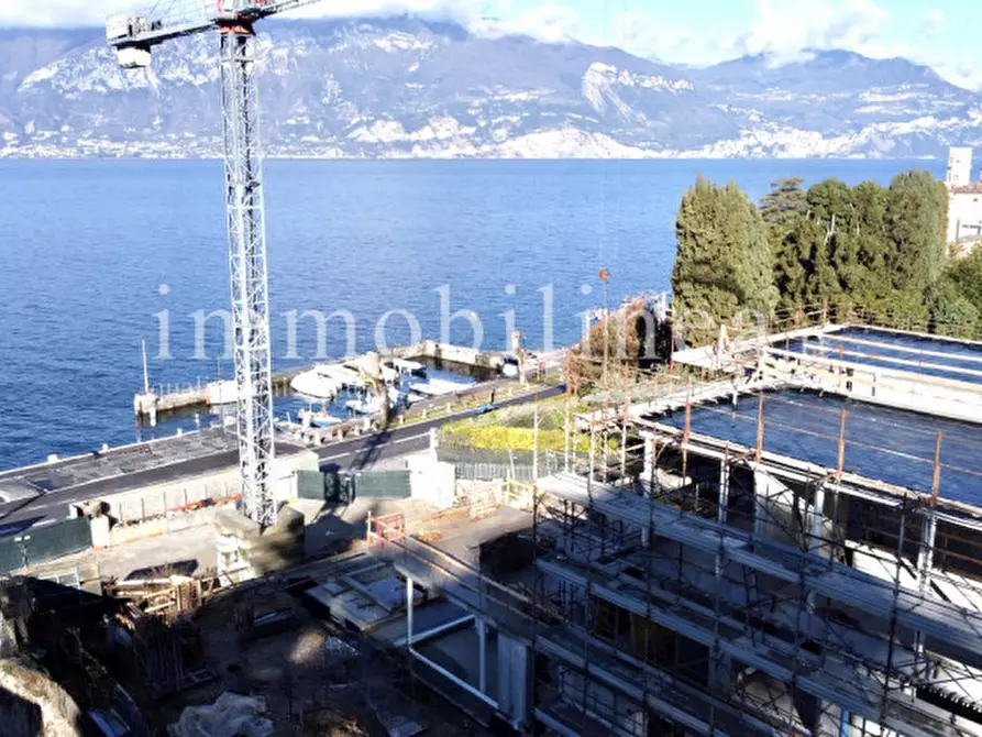 Immagine 30 di Appartamento in vendita  in Pai a Torri Del Benaco