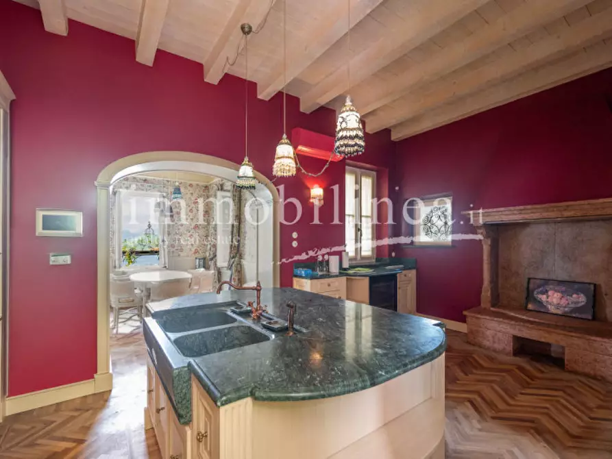 Immagine 17 di Villa in vendita  in Via Monsignor G. Lenotti a San Zeno Di Montagna