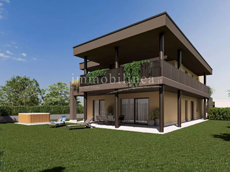 Immagine 5 di Appartamento in vendita  in via Giare a Garda