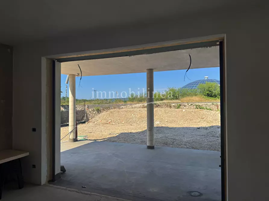 Immagine 21 di Appartamento in vendita  in via Giare a Garda