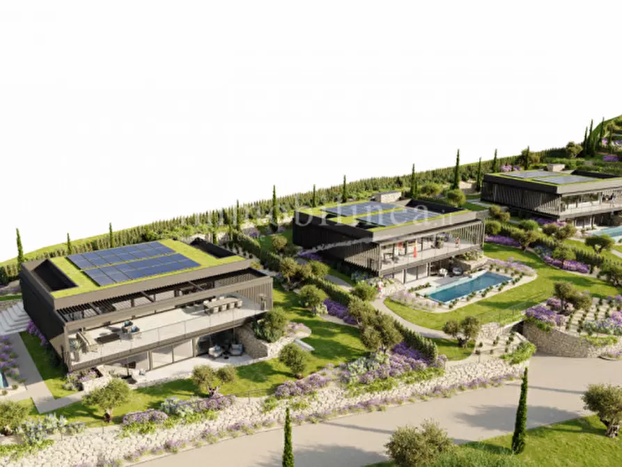 Immagine 5 di Villa in vendita  in Ville Benacvs a Torri Del Benaco