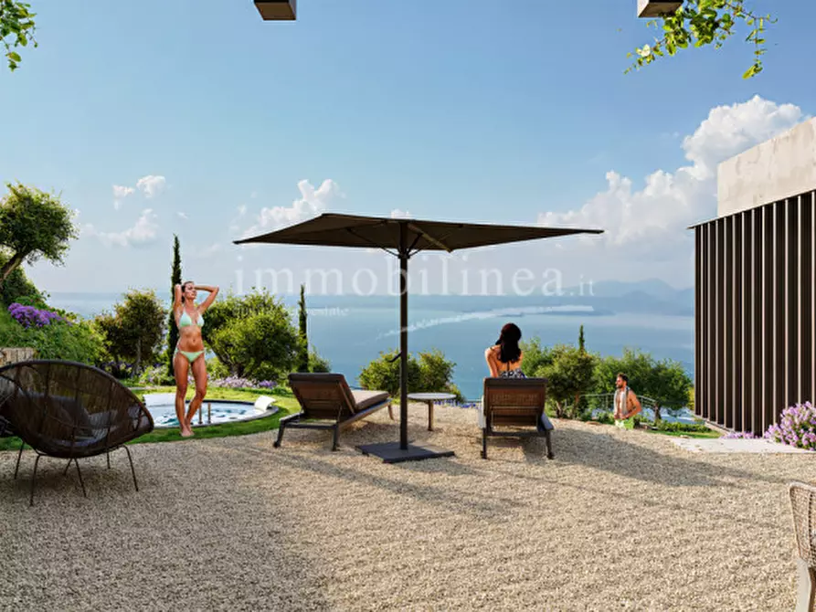 Immagine 13 di Villa in vendita  in Ville Benacvs a Torri Del Benaco