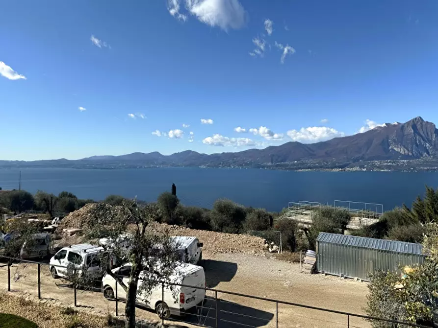 Immagine 26 di Villa in vendita  in Ville Benacvs a Torri Del Benaco