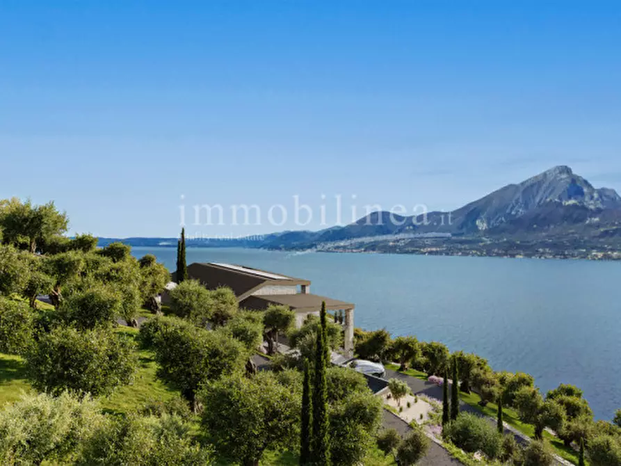 Immagine 6 di Villa in vendita  in Ca' Tronconi - Pai a Torri Del Benaco