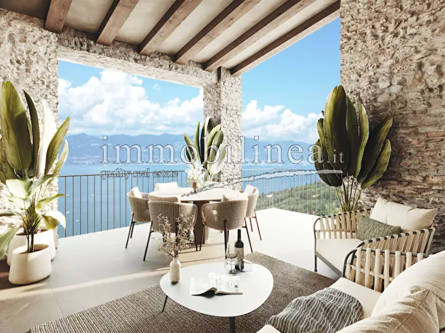 Immagine 16 di Appartamento in vendita  in Ca' Sevino a Torri Del Benaco