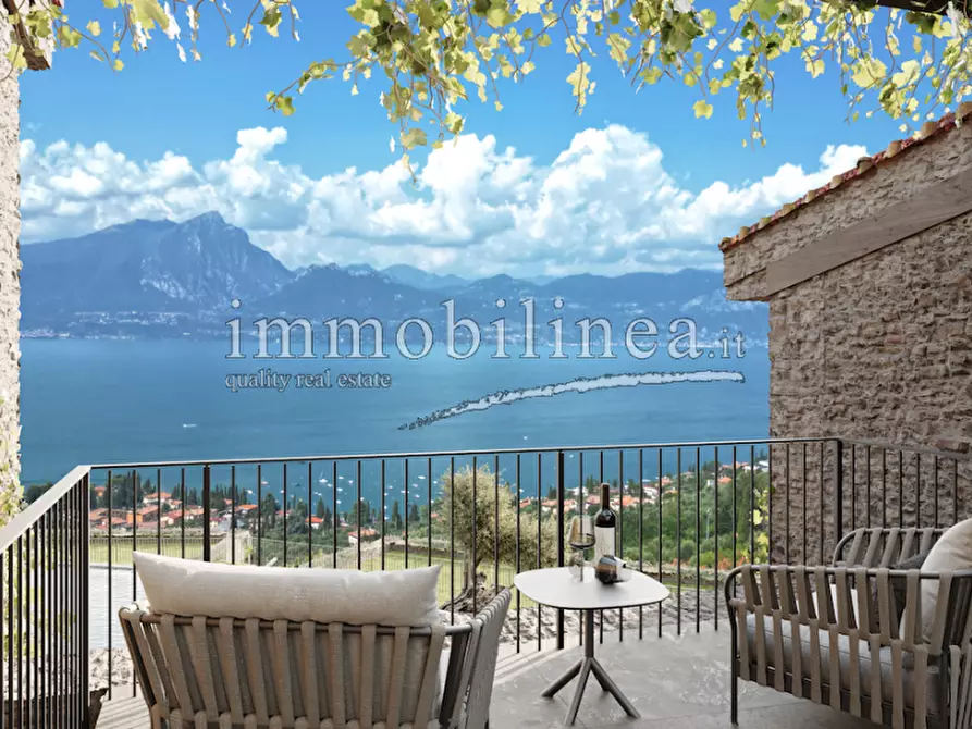 Immagine 17 di Appartamento in vendita  in Ca' Sevino a Torri Del Benaco