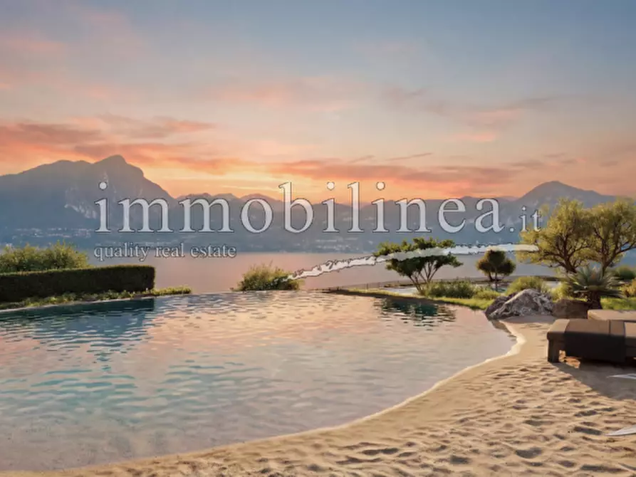 Immagine 20 di Appartamento in vendita  in Ca' Sevino a Torri Del Benaco