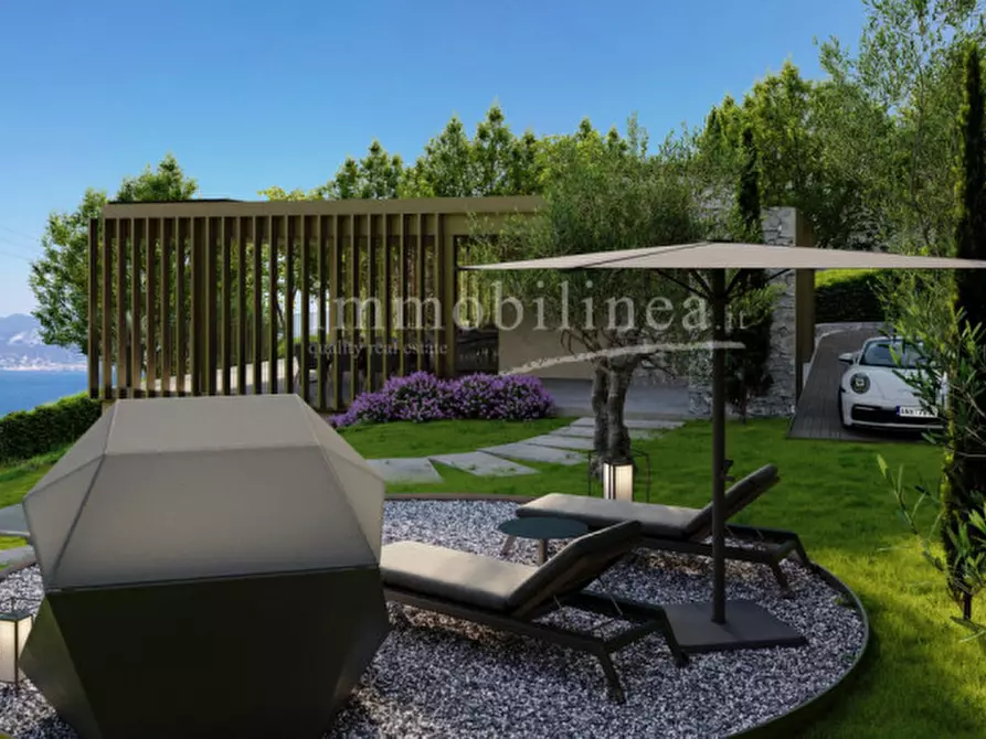 Immagine 3 di Villa in vendita  in Rossone a Torri Del Benaco