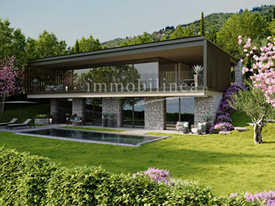 Immagine 4 di Villa in vendita  in Rossone a Torri Del Benaco