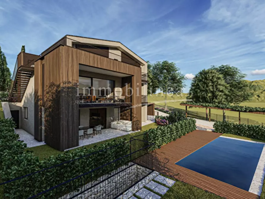 Immagine 5 di Appartamento in vendita  a Torri Del Benaco