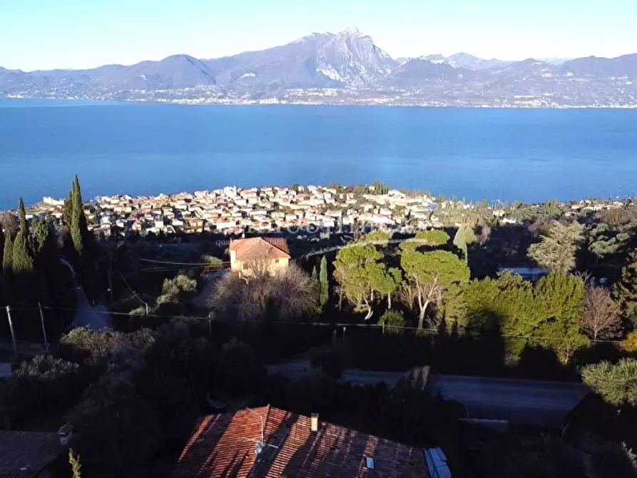 Immagine 13 di Appartamento in vendita  in Via per Albisano a Torri Del Benaco