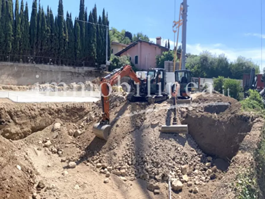 Immagine 20 di Appartamento in vendita  in Via per Albisano a Torri Del Benaco