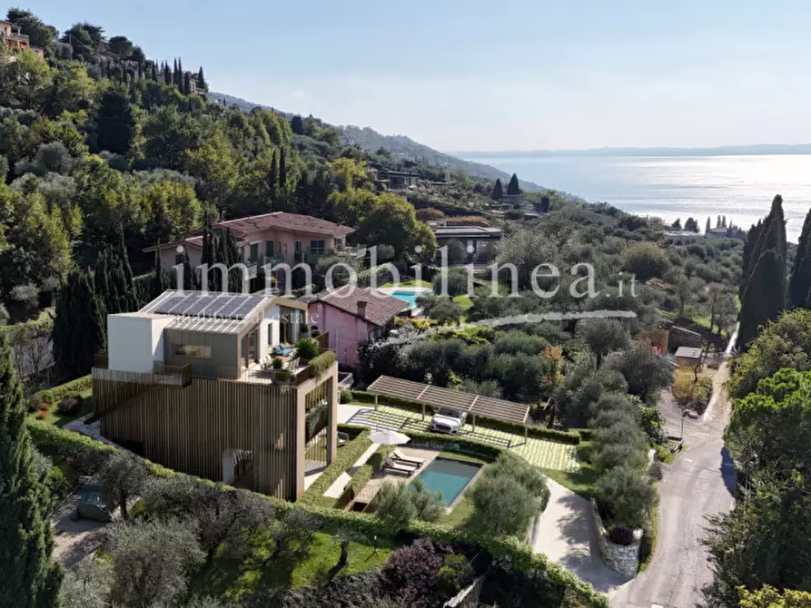 Immagine 2 di Attico in vendita  in via per Albisano -  TRILOGY a Torri Del Benaco