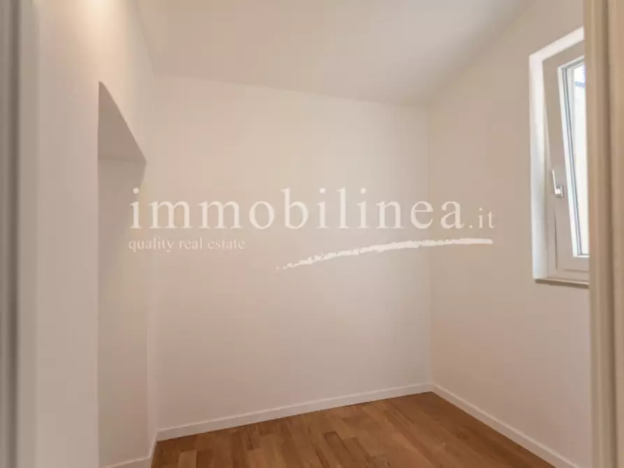 Immagine 24 di Attico in vendita  in lungolago barbaran a Torri Del Benaco