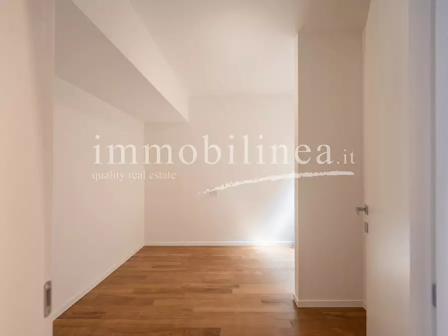 Immagine 35 di Attico in vendita  in lungolago barbaran a Torri Del Benaco