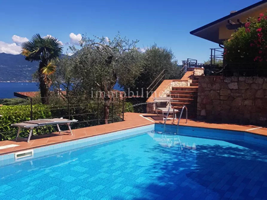 Immagine 4 di Villa in vendita  in Luigi Pirandello a Torri Del Benaco