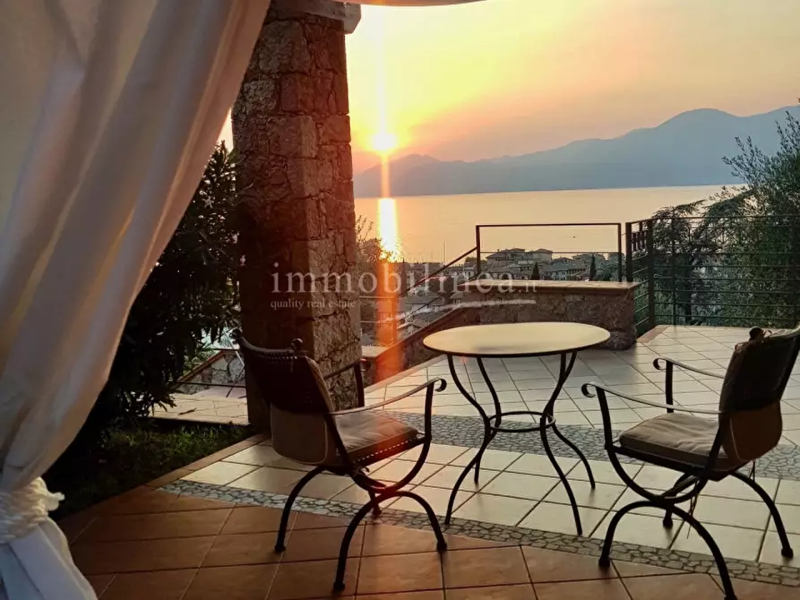 Immagine 9 di Villa in vendita  in Luigi Pirandello a Torri Del Benaco