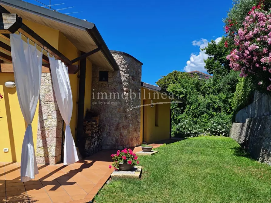 Immagine 10 di Villa in vendita  in Luigi Pirandello a Torri Del Benaco